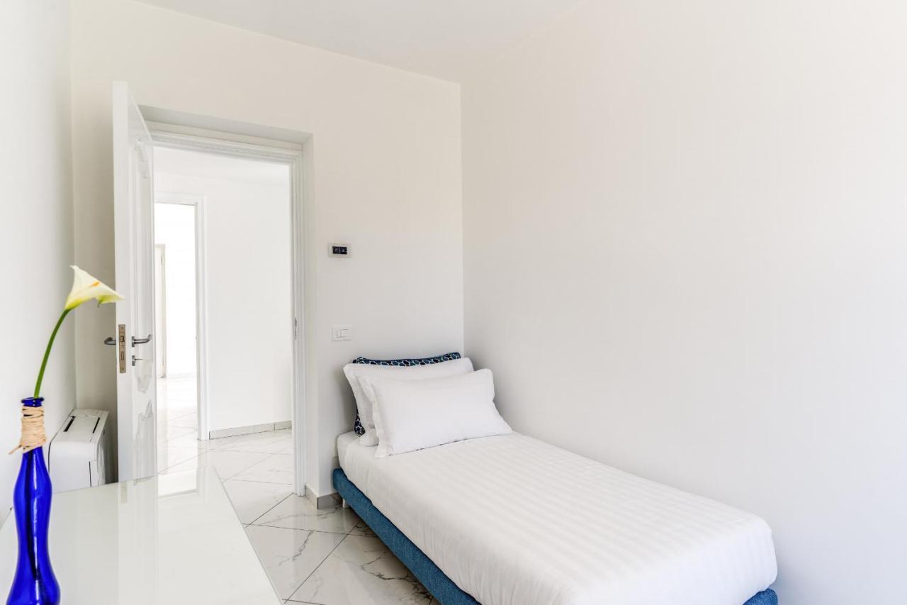 Villa Rusinella Minimalist Retreat With Sea Views Massa Lubrense Exterior photo